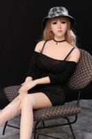 165cm (5ft 5in) Small Boobs Slim Lady Realistic Sex Doll